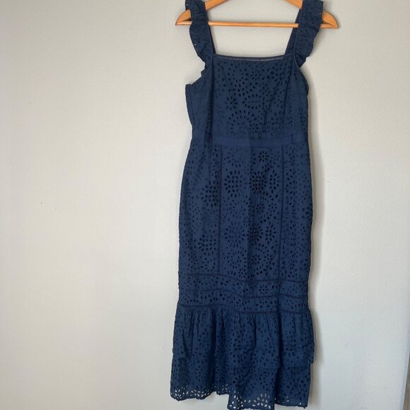 Banana‎ Republic Womens Eyelet Pinafore Dress Size 2 Midi Length Prairie NWT - Picture 2 of 7